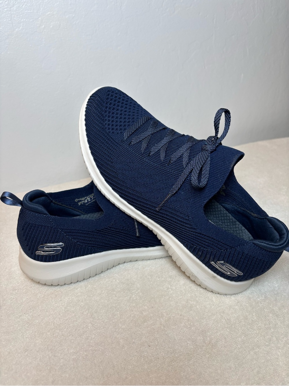 Skechers Women's Ultra Flex Statements Walking Sneakers - Picture 4 of 6